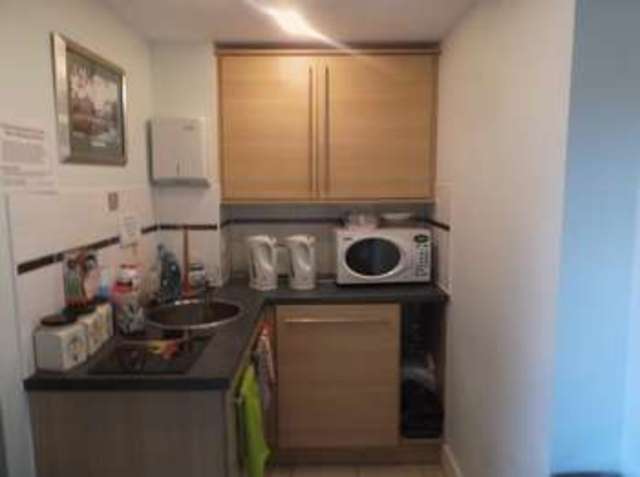  Image of 1 bedroom Property for sale in White Hart Lane Romford RM7 at White Hart Lane  Romford, RM7 8LZ