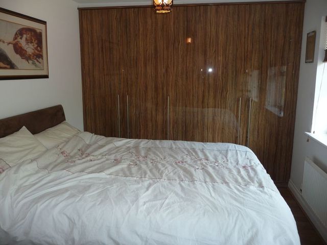  Image of 4 bedroom Terraced house for sale in Waggoner Close Swindon SN25 at Waggoner Close Abbey Meads Swindon, SN25 4WU