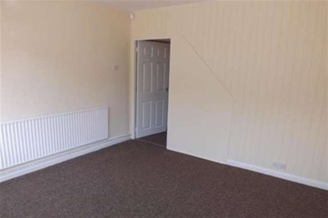  Image of 3 bedroom Detached house to rent in Welbeck Street Warsop Mansfield NG20 at Mansfield, NG20 0NA