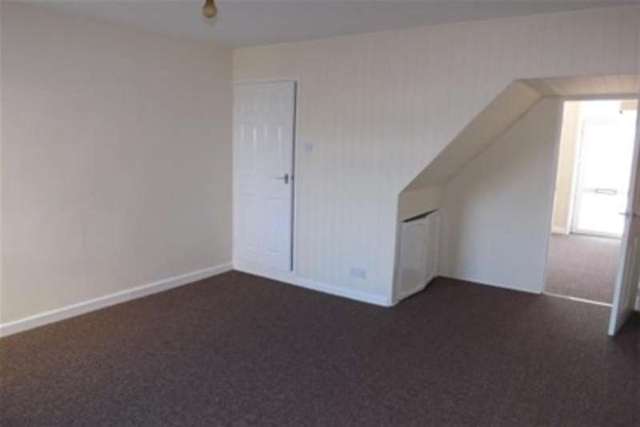  Image of 3 bedroom Detached house to rent in Welbeck Street Warsop Mansfield NG20 at Mansfield, NG20 0NA