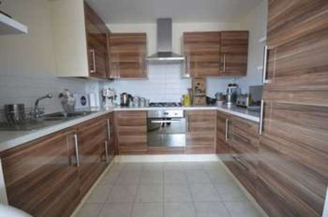  Image of 2 bedroom Flat for sale in Scarlett Avenue Halton Camp Aylesbury HP22 at Scarlett Avenue  Wendover, HP22 5FB