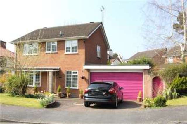  Image of 4 bedroom Detached house for sale in West Hill Road Hook Heath Woking GU22 at Woking  Woking, GU22 7UJ