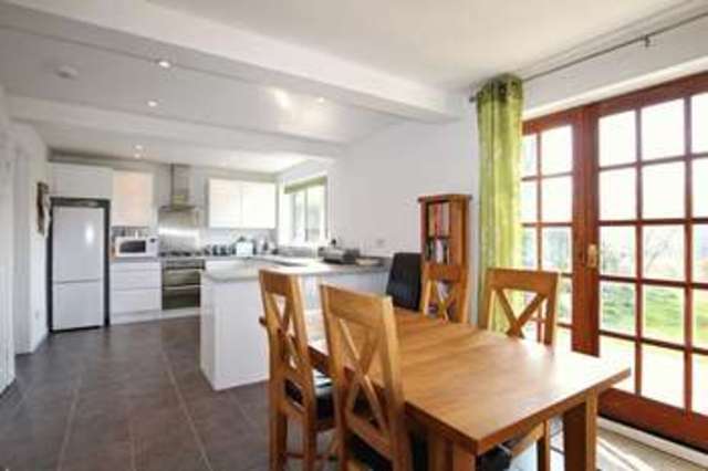  Image of 3 bedroom Property for sale in School Road West Wellow Romsey SO51 at School Road West Wellow Romsey, SO51 6AR