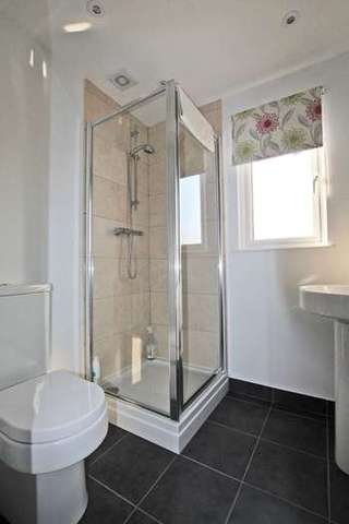  Image of 3 bedroom Property for sale in School Road West Wellow Romsey SO51 at School Road West Wellow Romsey, SO51 6AR