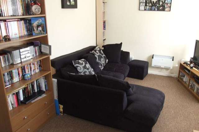  Image of 1 bedroom Flat to rent in The Doves Weymouth DT3 at Weymouth, DT3 5SJ