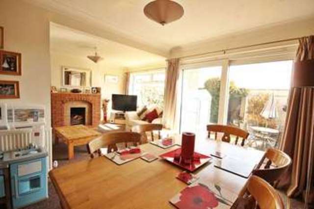  Image of 3 bedroom Terraced house for sale in Willow Way Ampthill Bedford MK45 at Willow Way  Ampthill, MK45 2SL