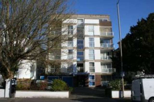  Image of 1 bedroom Flat for sale in Trinity Trees Eastbourne BN21 at 22 Trinity Trees Eastbourne Eastbourne, BN21 3LE