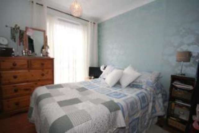  Image of 1 bedroom Flat for sale in Trinity Trees Eastbourne BN21 at 22 Trinity Trees Eastbourne Eastbourne, BN21 3LE