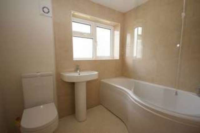  Image of 3 bedroom Flat for sale in Windmill Fields Four Marks Alton GU34 at Windmill Fields Four Marks Alton, GU34 5HL