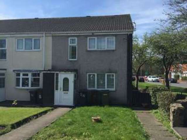  Image of 3 bedroom Terraced house to rent in Wolverhampton Road Heath Town Wolverhampton WV10 at Wolverhampton Road Heath Town Wolverhampton, WV10 0QF
