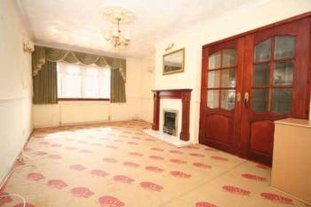  Image of 2 bedroom Detached house for sale in Oakleighs Stourbridge DY8 at Oakleighs  WORDSLEY, DY8 5JA