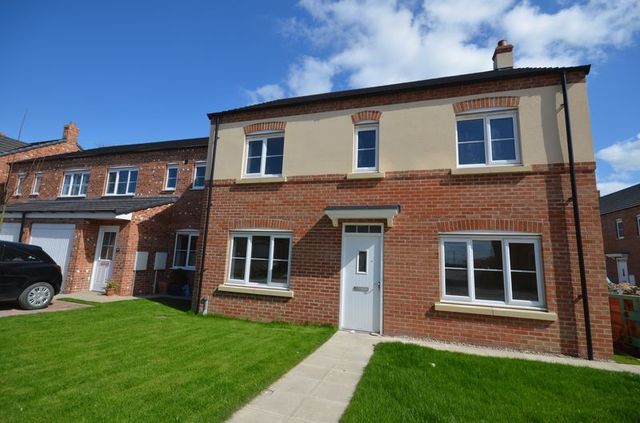  Image of 4 bedroom Detached house for sale in York Road Easingwold York YO61 at York Road  Easingwold, YO61 3EF
