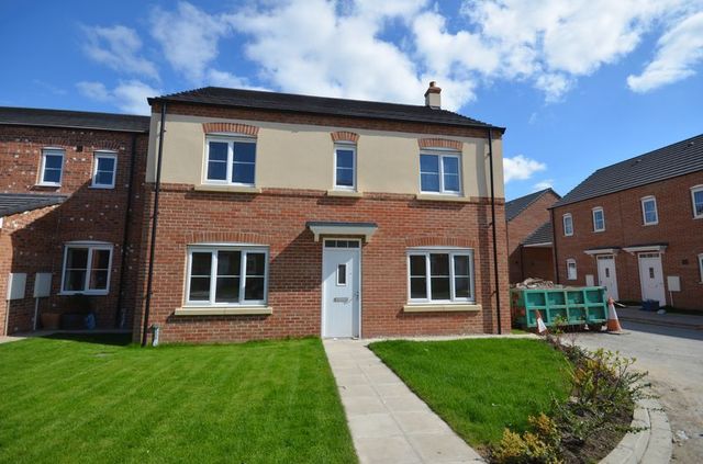  Image of 4 bedroom Detached house for sale in York Road Easingwold York YO61 at York Road  Easingwold, YO61 3EF