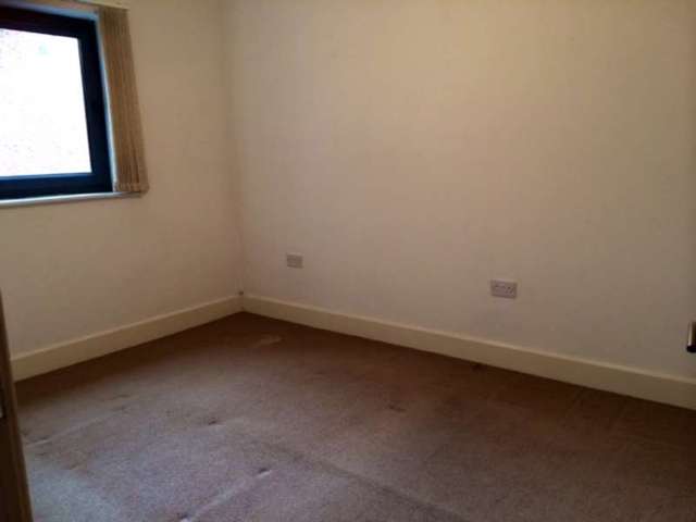  Image of 2 bedroom Flat to rent in Clive Street Bolton BL1 at Bolton, BL1 1AP