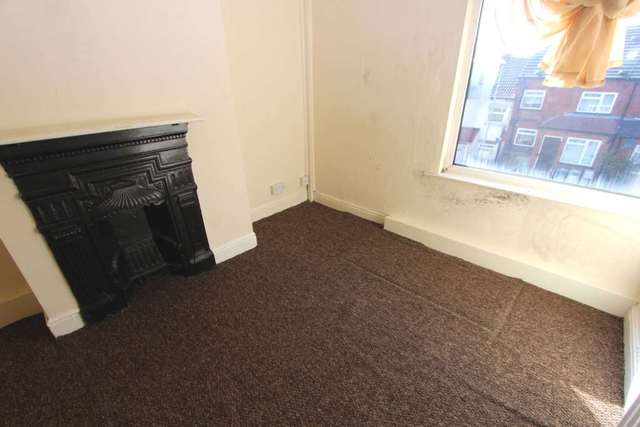  Image of 2 bedroom Terraced house to rent in Adwick Place Burley Leeds LS4 at Adwick Place  Leeds, LS4 2RA