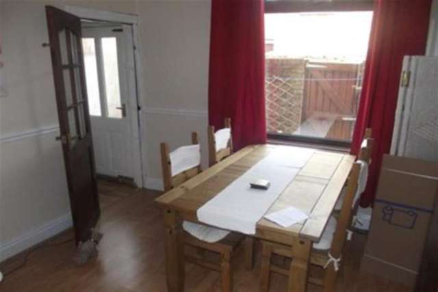  Image of 3 bedroom Terraced house to rent in Alderson Road Wavertree Liverpool L15 at Liverpool, L15 1HH
