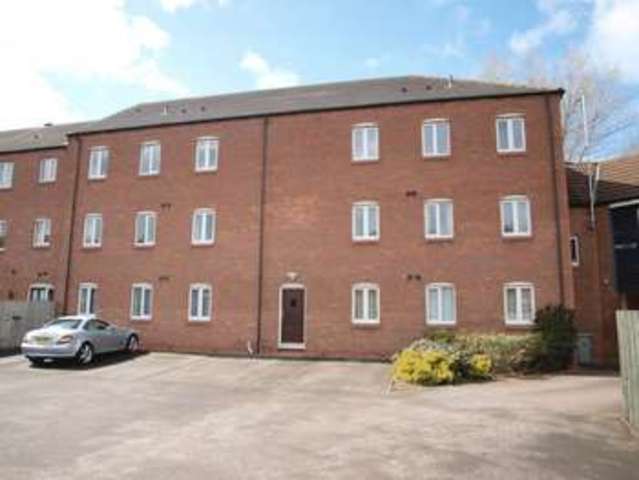  Image of 2 bedroom Flat to rent in Anson Close Grantham NG31 at Anson Close  Grantham, NG31 7EN