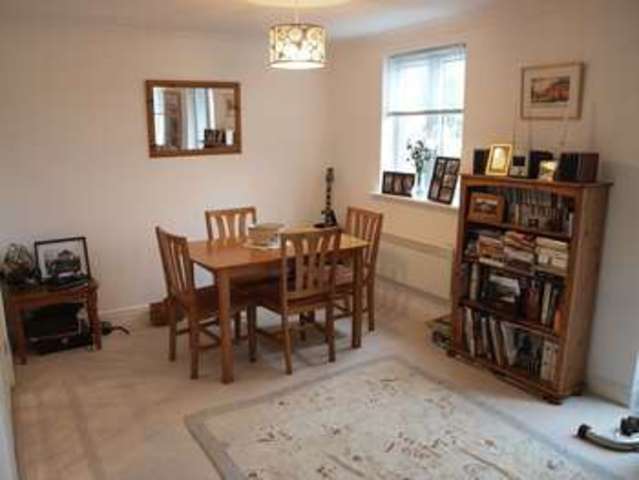  Image of 2 bedroom Flat to rent in Anson Close Grantham NG31 at Anson Close  Grantham, NG31 7EN