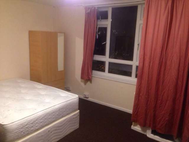  Image of House Share to rent in Stebondale Street London E14 at Stebondale Street Island Gardens London, E14 3BX