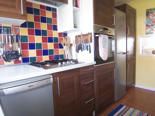  Image of 1 bedroom Flat for sale in Audley Close Newbury RG14 at Audley Close  Newbury, RG14 2NW