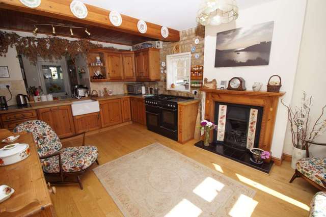  Image of 4 bedroom Detached house for sale in Belmont Road Hemel Hempstead HP3 at Belmont Road  Hemel Hempstead, HP3 9NY