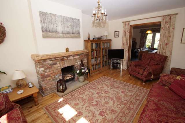  Image of 4 bedroom Detached house for sale in Belmont Road Hemel Hempstead HP3 at Belmont Road  Hemel Hempstead, HP3 9NY