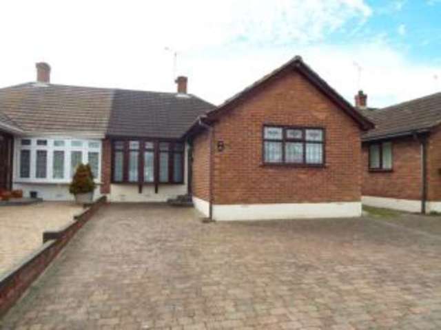  Image of 2 bedroom Bungalow for sale in Newlands Road Billericay CM12 at Billericay Essex Tye Common, CM12 0QG