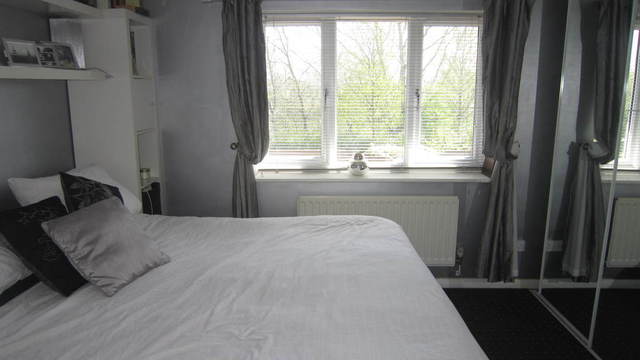  Image of 2 bedroom Terraced house for sale in Binstead Close Yeading Hayes UB4 at Middlesex  Hayes, UB4 9YE