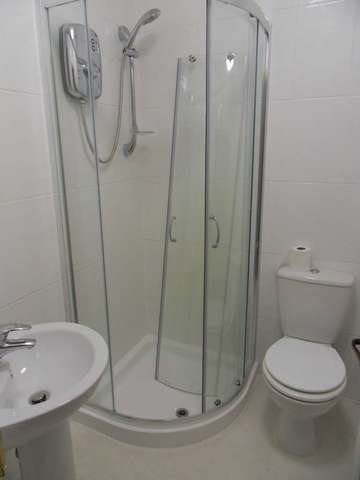  Image of Studio flat to rent in Buxton Road London E15 at Buxton Road Stratford London, E15 1QU