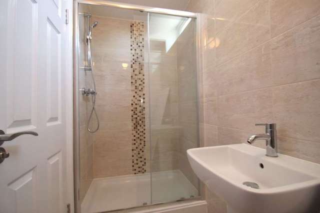  Image of 1 bedroom Flat to rent in Caedmon Road London N7 at Caedmon Road  London, N7 6DH