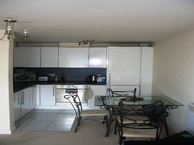  Image of 1 bedroom Flat to rent in Holliday Street Edgbaston Birmingham B1 at 18 Holliday Street  Birmingham, B1 1TW