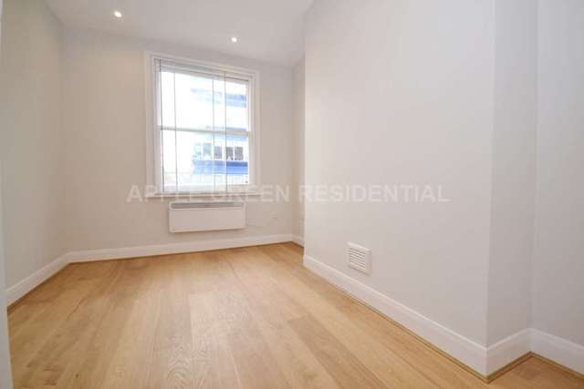 Image of 1 bedroom Apartment to rent in Chalk Farm Road London NW1 at Chalk Farm Road Chalk Farm London, NW1 8AN