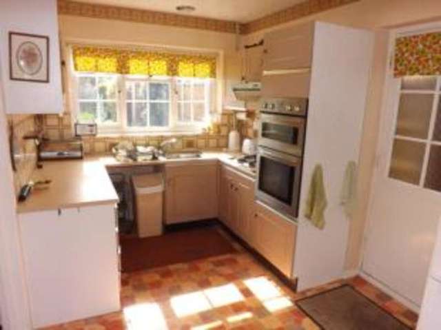  Image of 4 bedroom Detached house for sale in Honey Close Tile Kiln Chelmsford CM2 at Chelmsford Essex Great Baddow, CM2 9SP