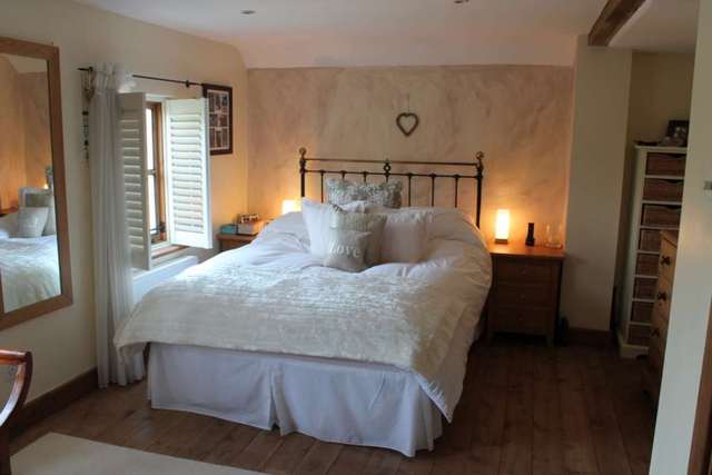  Image of 4 bedroom Semi-Detached house to rent in Cottesmore Lane Ewelme Wallingford OX10 at Cottesmore Lane Ewelme Wallingford, OX10 6HD