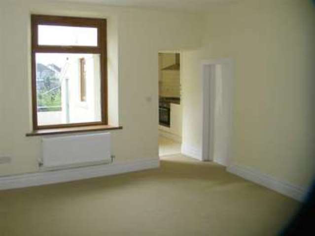  Image of 3 bedroom Property for sale in Culfor Road Loughor Swansea SA4 at Culfor Road Loughor Loughor, SA4 6TY