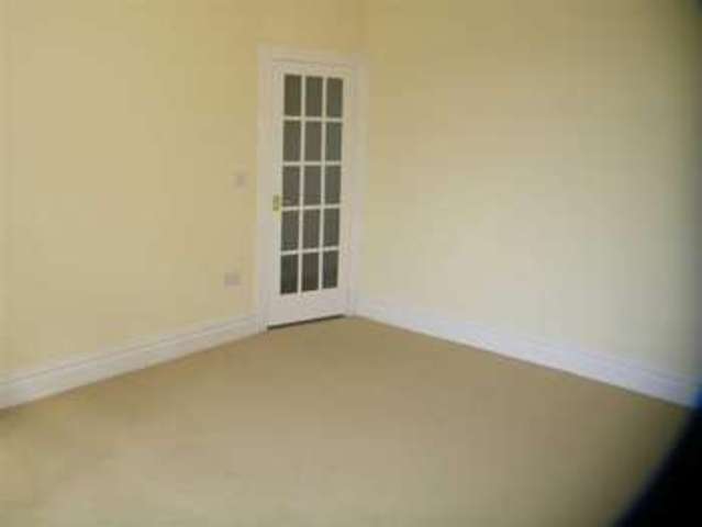  Image of 3 bedroom Property for sale in Culfor Road Loughor Swansea SA4 at Culfor Road Loughor Loughor, SA4 6TY