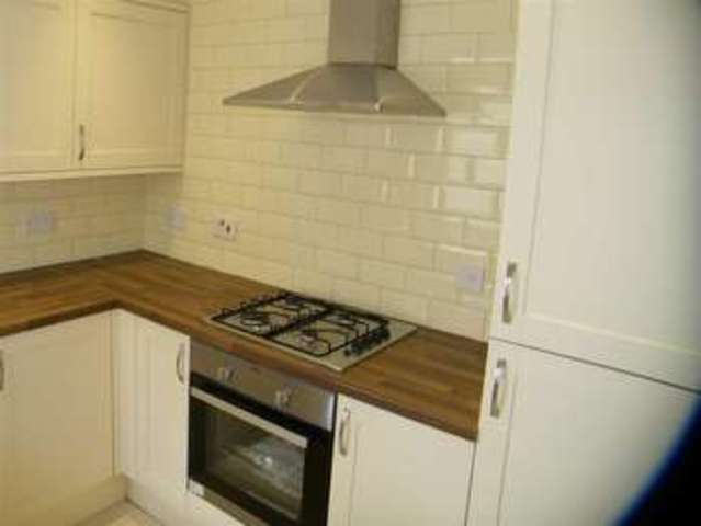  Image of 3 bedroom Property for sale in Culfor Road Loughor Swansea SA4 at Culfor Road Loughor Loughor, SA4 6TY