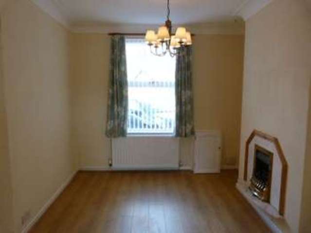  Image of 2 bedroom Terraced house to rent in Cumberland Street Warrington WA4 at Cumberland Street Latchford Warrington, WA4 1EY