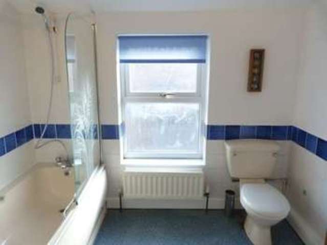 Image of 2 bedroom Terraced house to rent in Cumberland Street Warrington WA4 at Cumberland Street Latchford Warrington, WA4 1EY