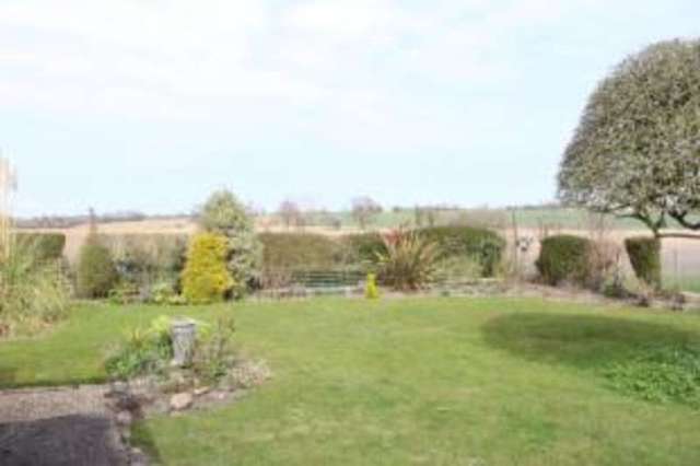  Image of 3 bedroom Bungalow for sale in The Street Darsham Saxmundham IP17 at Darsham Saxmundham Darsham, IP17 3QA
