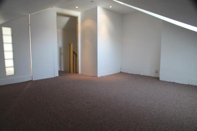  Image of 2 bedroom Flat to rent in Dymoke Road Hornchurch RM11 at Dymoke  Romford, RM11 1AA