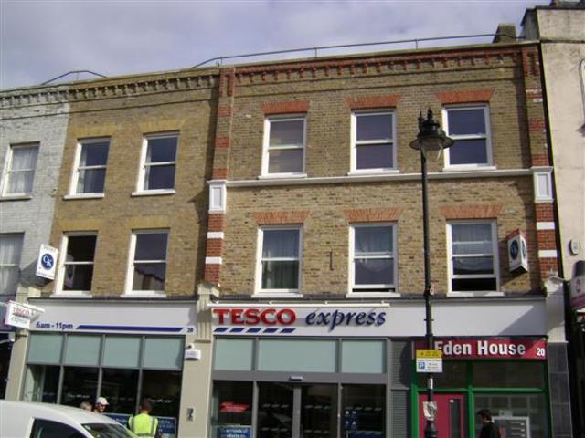  Image of 1 bedroom Apartment to rent in Deptford High Street London SE8 at Deptford High Street, SE8 4AF