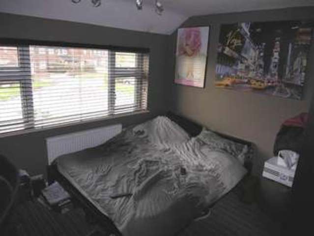  Image of 4 bedroom Property for sale in Epping Way Luton LU3 at Epping Way Luton Luton, LU3 3JE