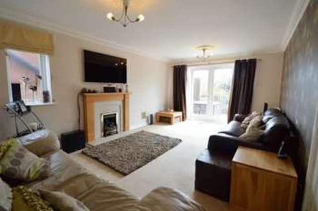  Image of 4 bedroom Detached house for sale in The Folly Evesham Road Redditch B97 at Evesham Road Headless Cross Redditch, B97 5EX