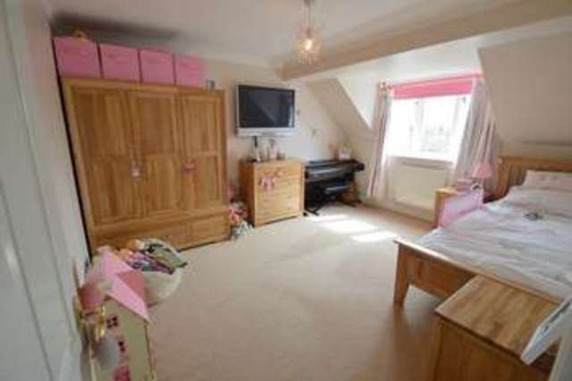  Image of 4 bedroom Detached house for sale in The Folly Evesham Road Redditch B97 at Evesham Road Headless Cross Redditch, B97 5EX