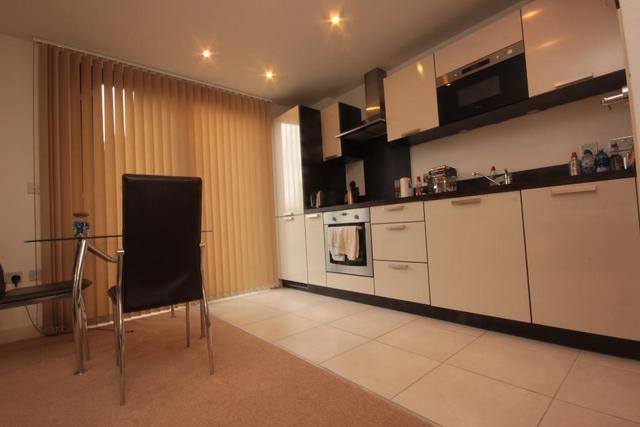  Image of 1 bedroom Flat to rent in Albatross Way London SE16 at Canada Water  London, SE16 7BT