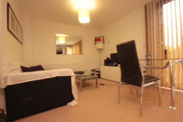  Image of 1 bedroom Flat to rent in Albatross Way London SE16 at Canada Water  London, SE16 7BT