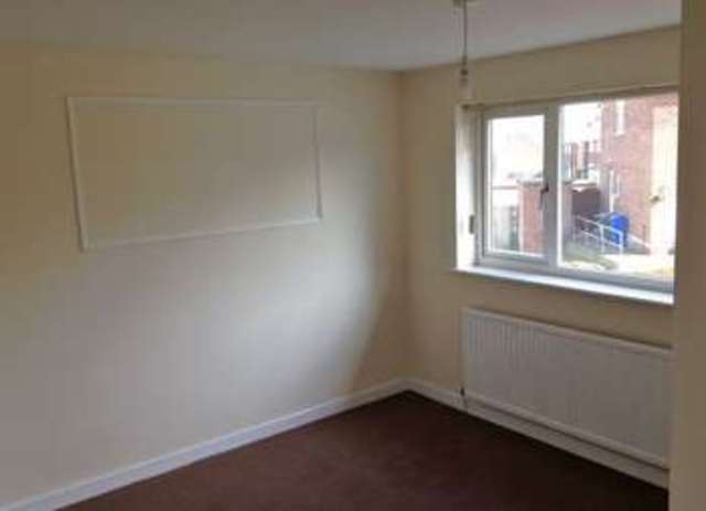  Image of 3 bedroom Detached house to rent in Fairway Dodworth Barnsley S75 at Fairway Dodworth Barnsley, S75 3QF