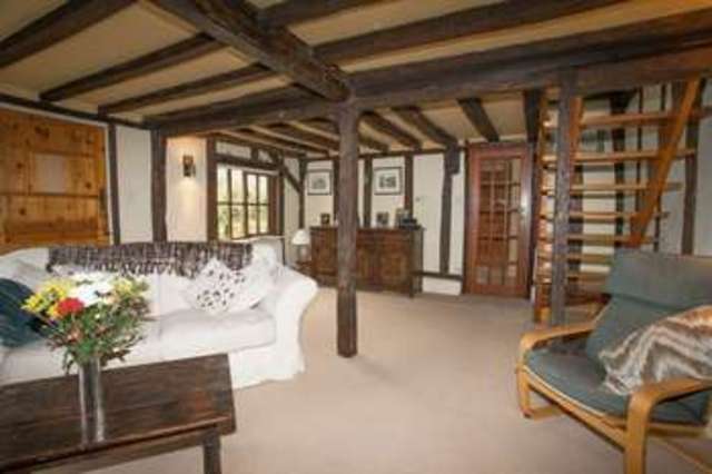  Image of 3 bedroom Semi-Detached house for sale in Fen Street Hopton Diss IP22 at Fen Street Hopton Diss, IP22 2RF