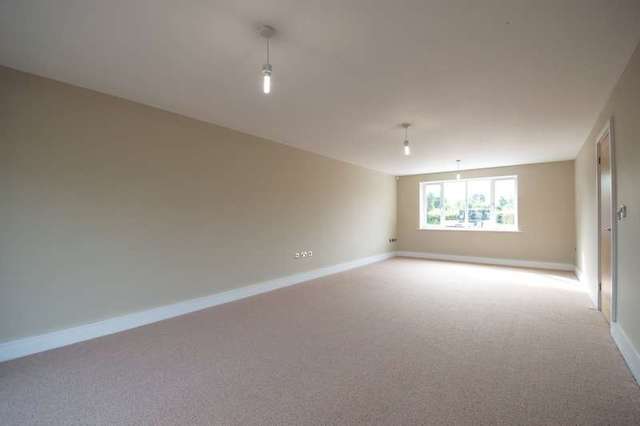  Image of 5 bedroom Detached house for sale in Gloucester Road Welland Malvern WR13 at Welland Malvern Worcestershire, WR13 6LA